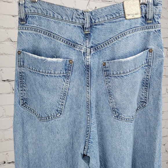 Free People We The Free Blue Denim Relaxed Wide Leg High Rise Jeans 29 (29x29) - Picture 8 of 16